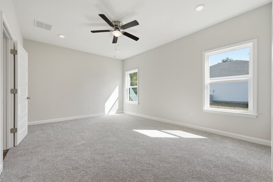 Spacious, unfurnished interior of a new home in , Crestview (Image 38).