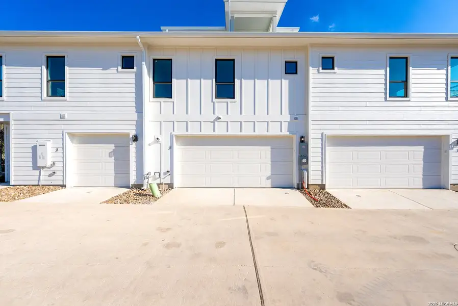 Exterior details and patio area of a home in , San Antonio (Image 3).