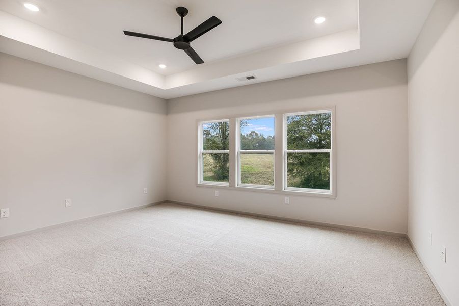 Spacious, unfurnished interior of a new home in Parmer Farms, Roopville (Image 29).