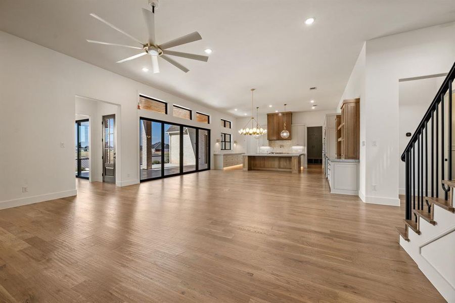 Spacious, unfurnished interior of a new home in The Resort on Eagle Mt. Lake, Fort Worth (Image 21).