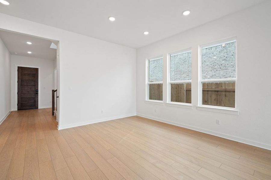 Spacious, unfurnished interior of a new home in Arbor Collection at Lariat, Liberty Hill (Image 20).