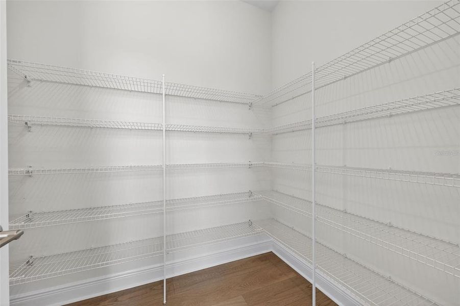 Spacious, unfurnished interior of a new home in Hawkstone, Sarasota (Image 34).