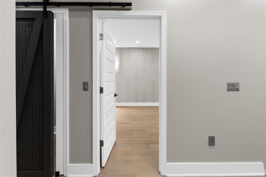 Spacious, unfurnished interior of a new home in , Atlanta (Image 23).