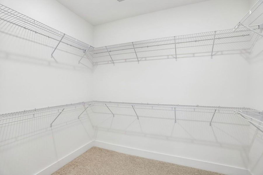 Spacious, unfurnished interior of a new home in , Marietta (Image 49).