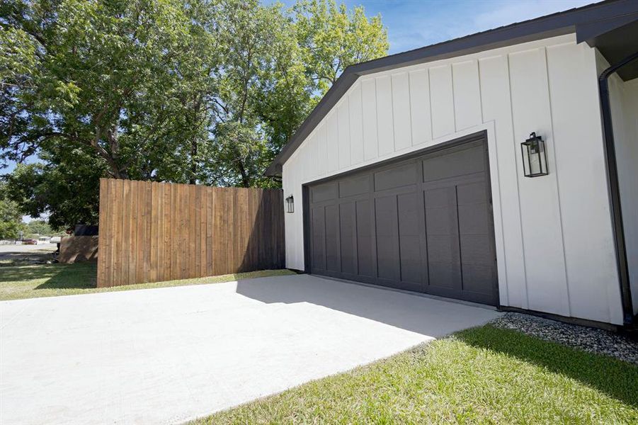 2-car Insulated Garage and Garage Door with Lift Master Quiet, Side-Installed Garage Door Opener Equipped With Auto Lock and Battery Back-Up System. 2-car Insulated Garage and Garage Door with Lift Master Quiet, Side-Installed Garage Door Opener Equipped With Auto Lock and Battery Back-Up System.