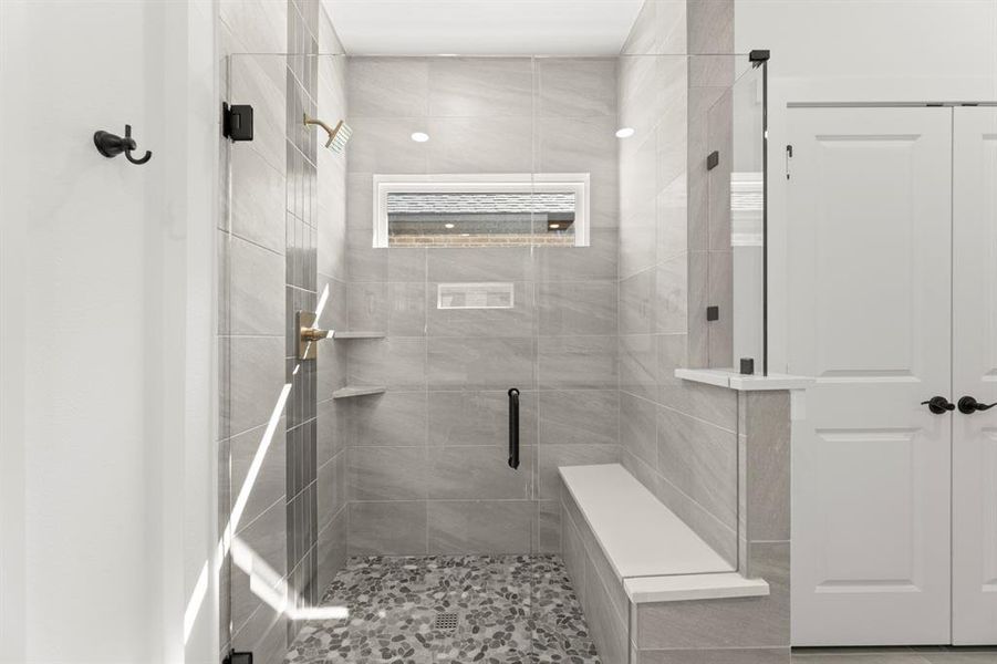 1700 Morningside_3112_Hickory II_Bath (2) 1700 Morningside_3112_Hickory II_Bath (2)