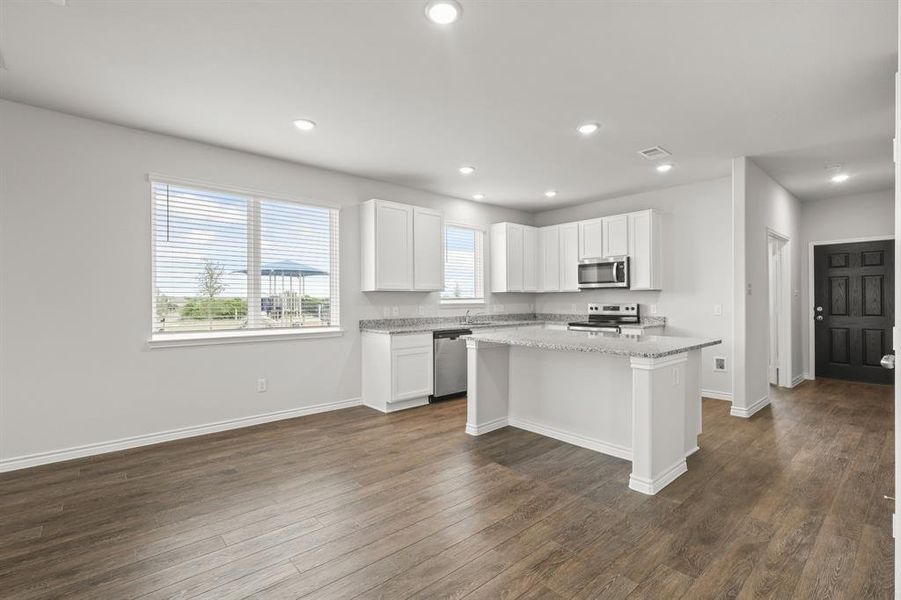 Furnished interior view inside a new home in Retreat at Fossil Creek, Fort Worth (Image 6). Furnished interior view inside a new home in Retreat at Fossil Creek, Fort Worth (Image 6).