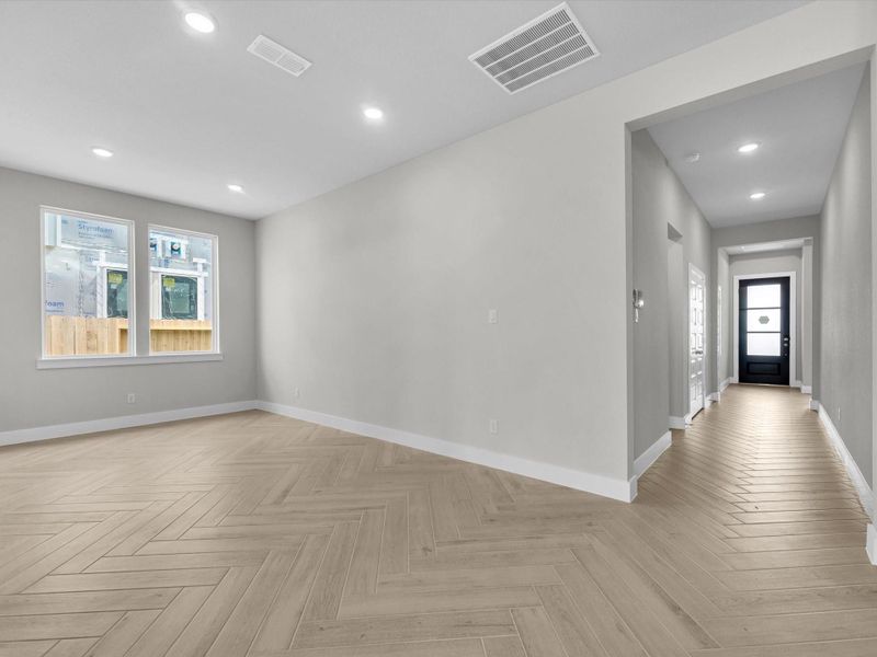 Spacious, unfurnished interior of a new home in Jubilee 50′, Hockley (Image 19). Spacious, unfurnished interior of a new home in Jubilee 50′, Hockley (Image 19).