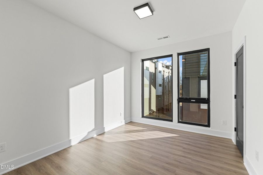 18-512 Gordon St, 901 _0531