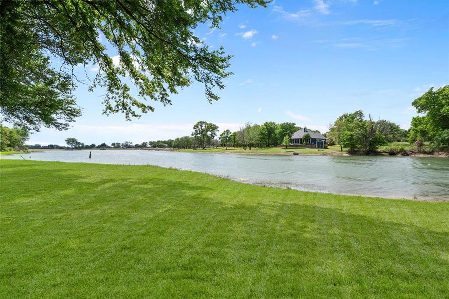 Natural landscape and outdoor views near in Corsicana (Image 33). Natural landscape and outdoor views near in Corsicana (Image 33).