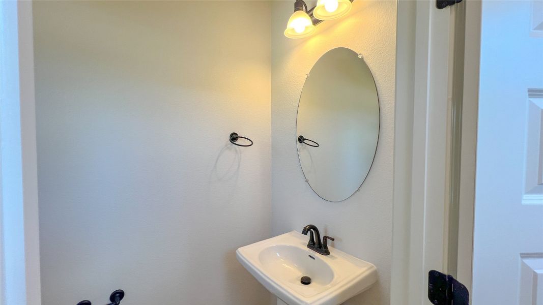The Blue Jay II- Powder Bath The Blue Jay II- Powder Bath