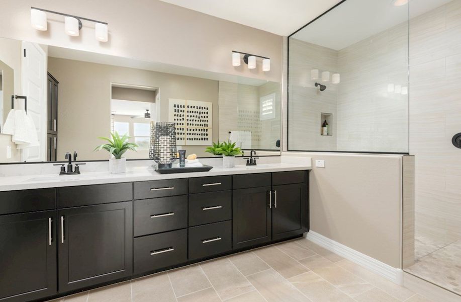 Savannah Primary Bathroom Savannah Primary Bathroom