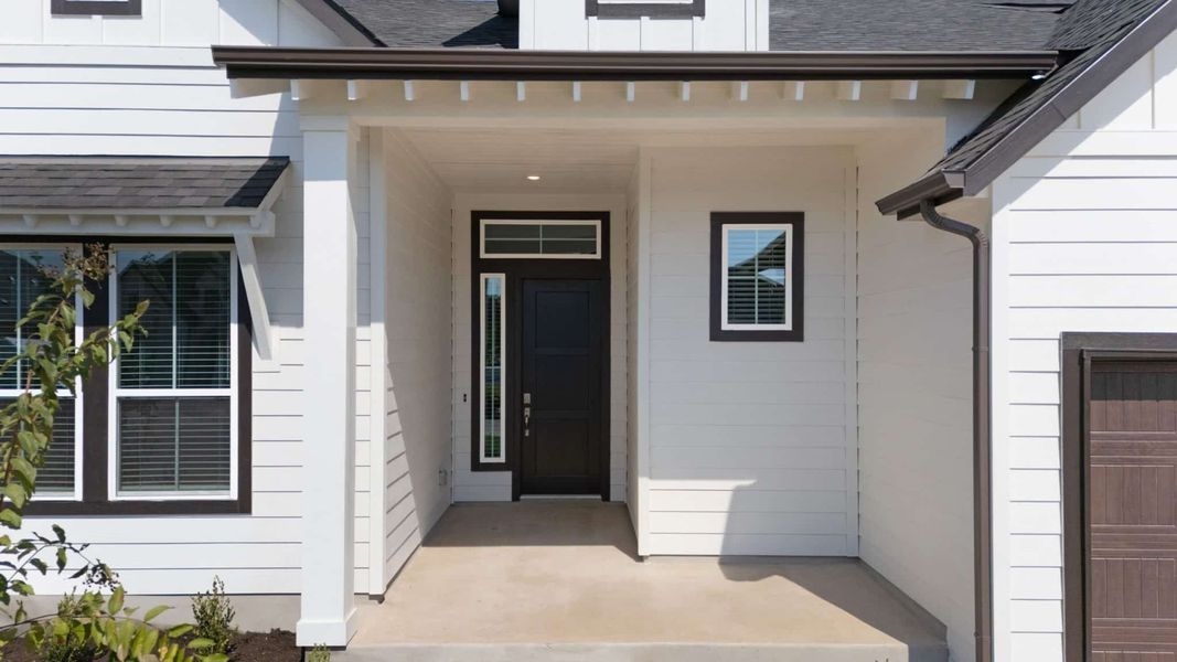 Exterior details and patio area of a home in Broken Oak, Georgetown (Image 4). Exterior details and patio area of a home in Broken Oak, Georgetown (Image 4).