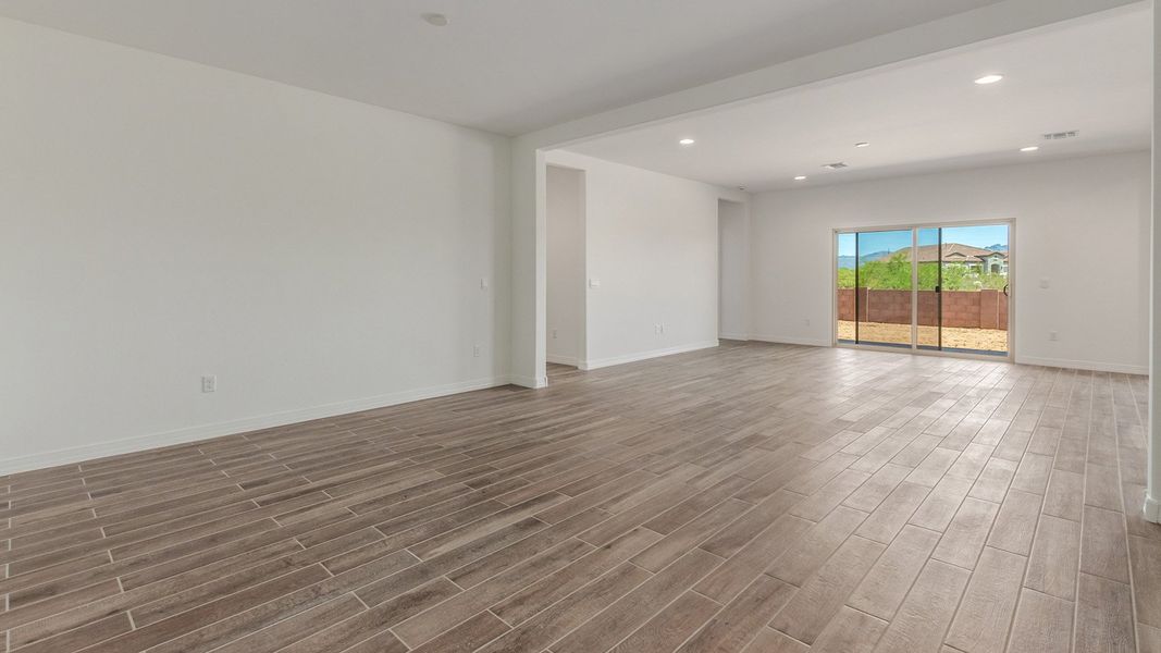 Representative unfurnished interior of a home built from the Catalina - Plan H50T4 by D.R. Horton in Sahuarita Acres, Sahuarita (Image 14).