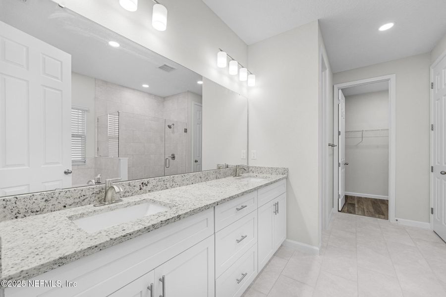 Furnished interior view inside a new home in , Jacksonville (Image 6).