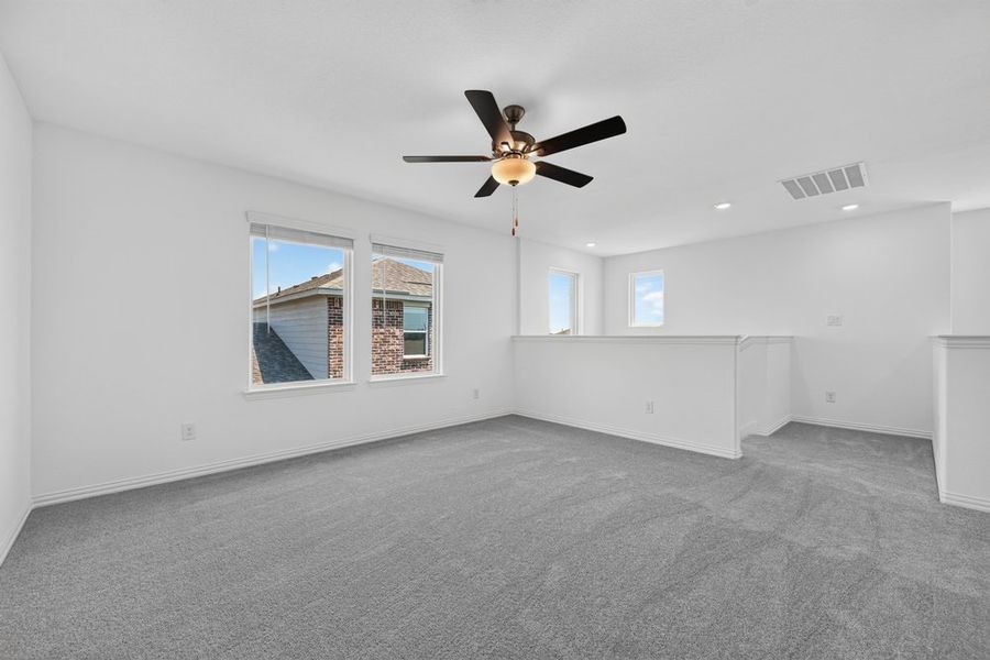 Spacious, unfurnished interior of a new home in Parks at Foster Crossing, Anna (Image 25). Spacious, unfurnished interior of a new home in Parks at Foster Crossing, Anna (Image 25).