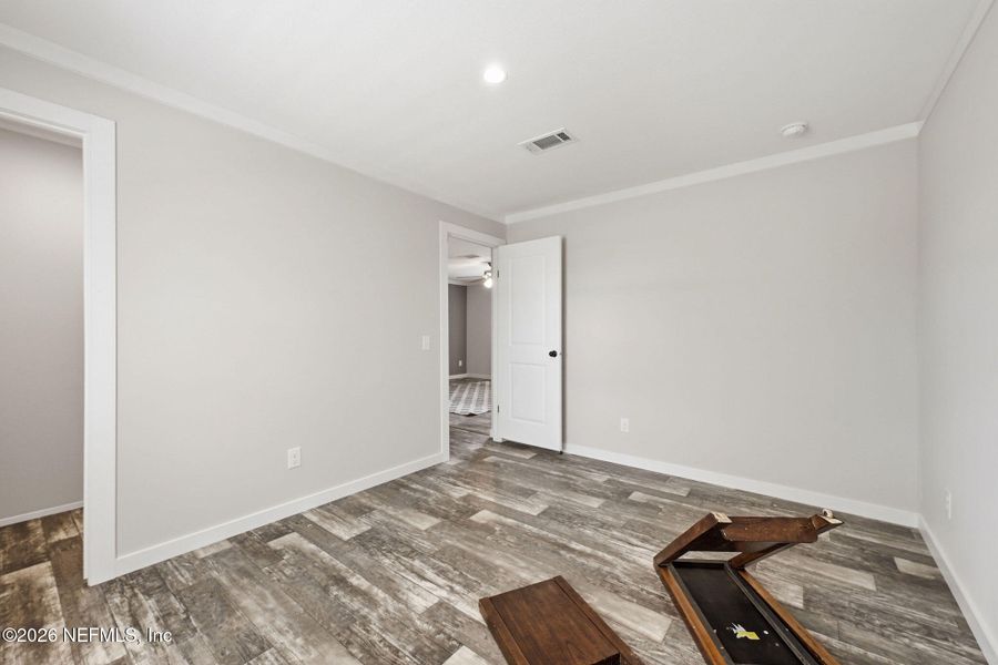 Spacious, unfurnished interior of a new home in , Pomona Park (Image 15).