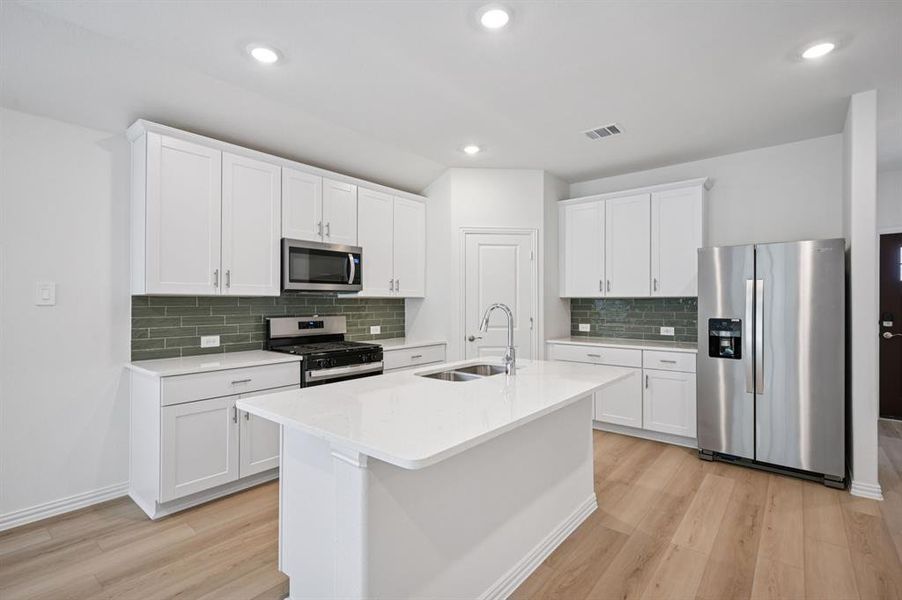 Photo is not of the actual home, but is an inspirational photo of builder’s model home and may depict options, furnishings, and/or decorator features that are not included.