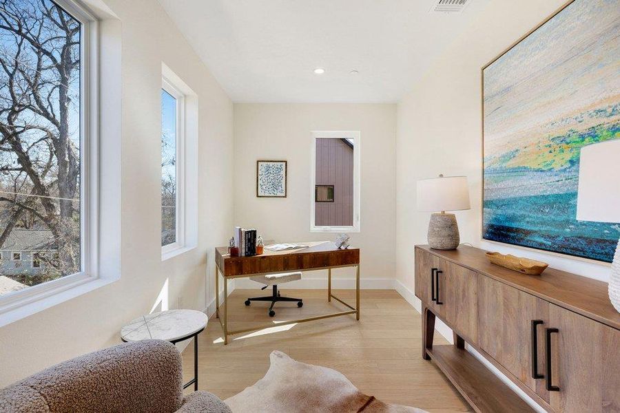 Furnished interior view inside a new home in , Austin (Image 26).