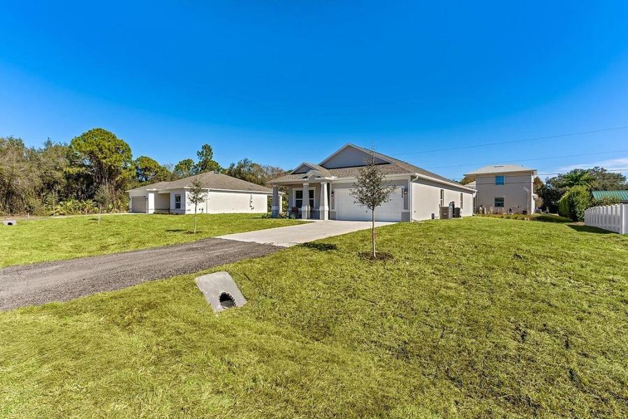 8836-97th-Ct-HigMedia-011-1280