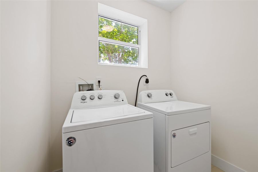 Furnished interior view inside a new home in , Fort Lauderdale (Image 10).
