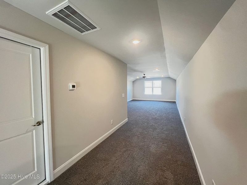 Spacious, unfurnished interior of a new home in Cool Water, Bailey (Image 43).