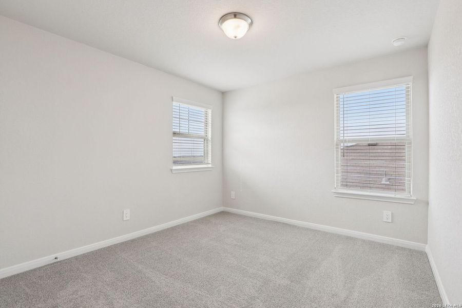 Spacious, unfurnished interior of a new home in Catalina, Converse (Image 34).