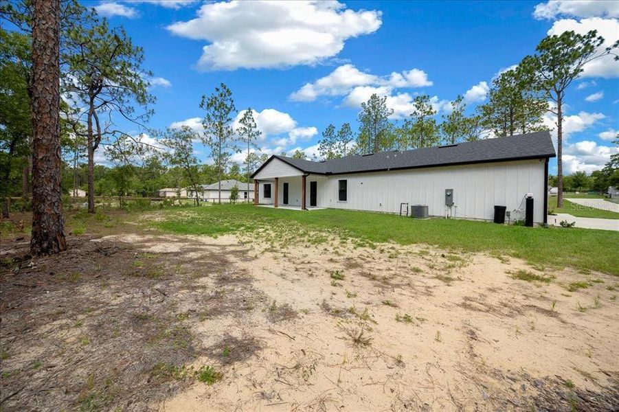 Exterior details and patio area of a home in , Ocala (Image 25).
