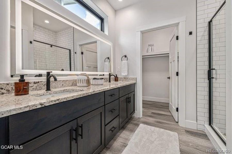 Furnished interior view inside a new home in , Granby (Image 32).