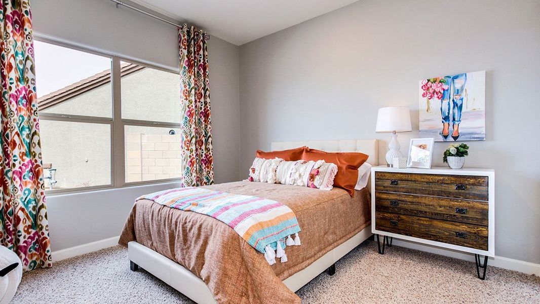 Representative furnished interior of a home built from the Citrine - Plan 5042 by D.R. Horton in Sycamore Vista, Vail (Image 45). Representative furnished interior of a home built from the Citrine - Plan 5042 by D.R. Horton in Sycamore Vista, Vail (Image 45).