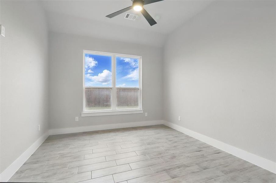 Spacious, unfurnished interior of a new home in Coyote Crossing, Godley (Image 13). Spacious, unfurnished interior of a new home in Coyote Crossing, Godley (Image 13).