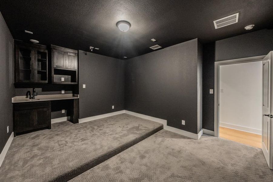 Spacious, unfurnished interior of a new home in Broadmoor Estates, Ovilla (Image 28).