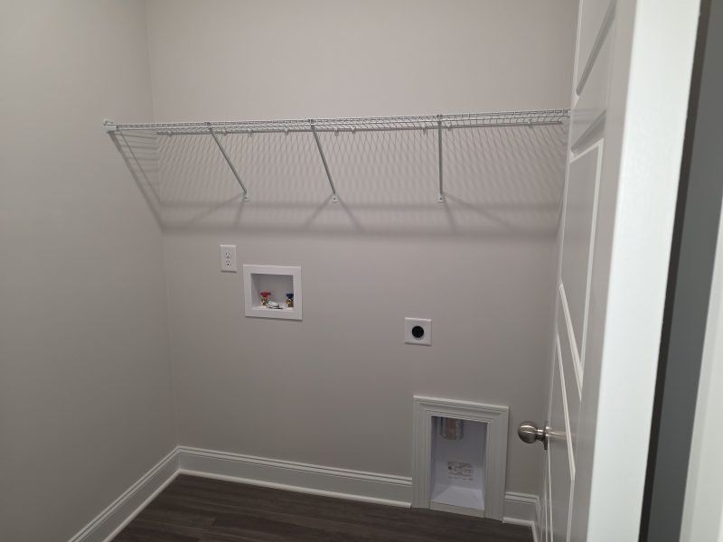 Spacious, unfurnished interior of a new home in Northborough, Colfax (Image 46).