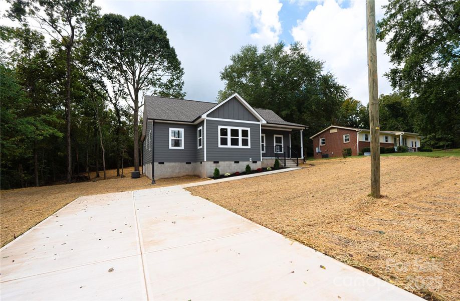 Image 21 of a home in . Image 21 of a home in .