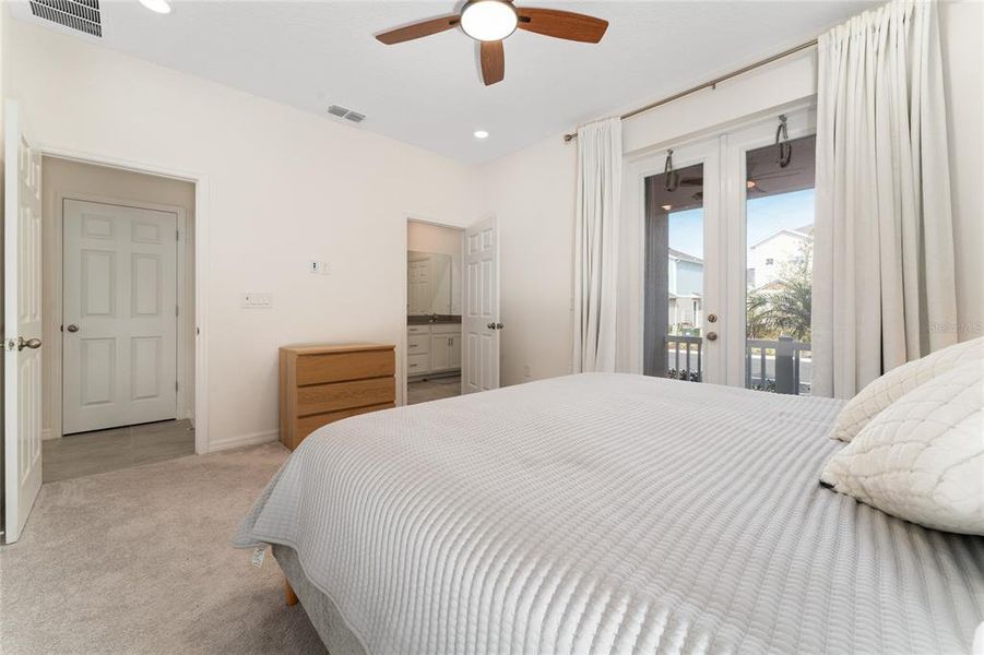 Furnished interior view inside a new home in Mezzano, Winter Garden (Image 6).