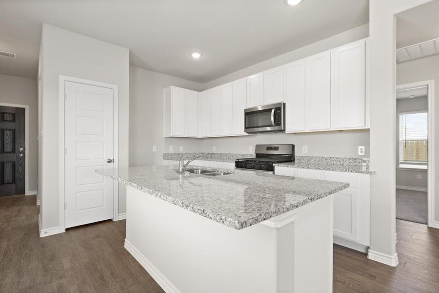 Furnished interior view inside a new home in Rocky Creek Crossing, Fort Worth (Image 5).