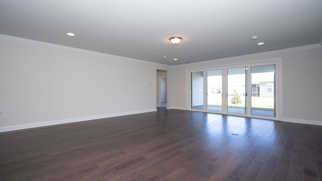 Representative unfurnished interior of a home built from the TRIVECTA by D.R. Horton in Waterbridge, Myrtle Beach (Image 22).