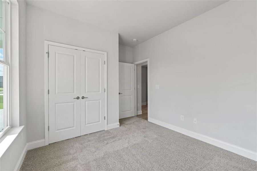 Spacious, unfurnished interior of a new home in Waters Edge, Mansfield (Image 20).