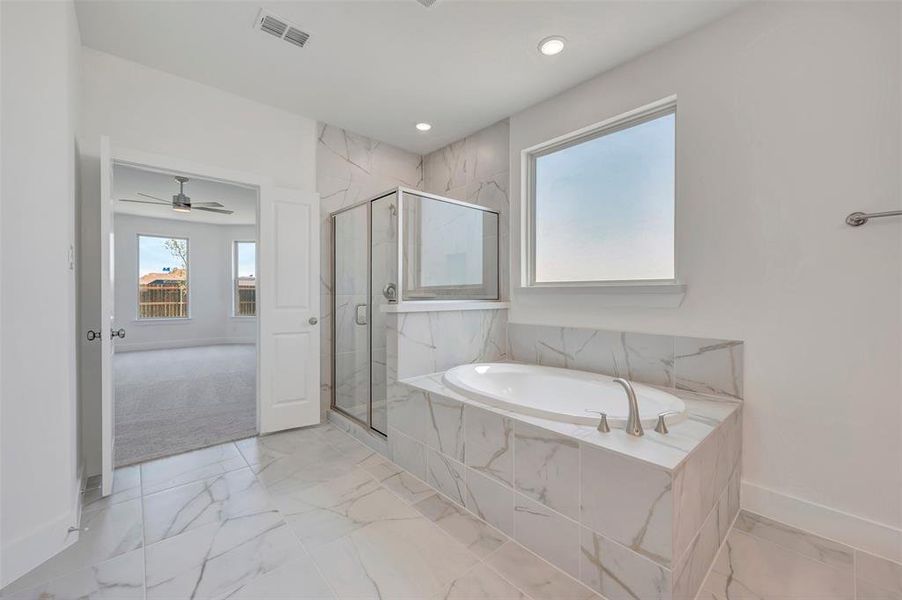 Furnished interior view inside a new home in Chaparral Park, Oak Point (Image 17).
