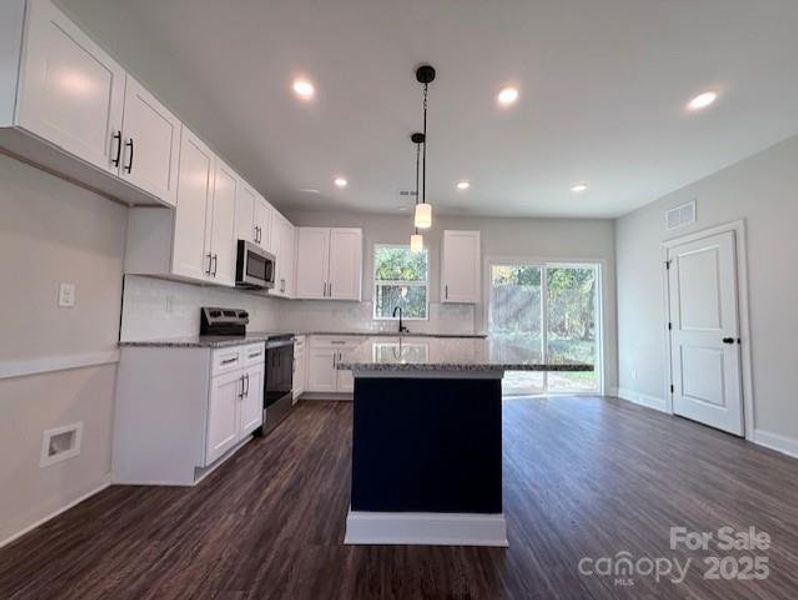 Furnished interior view inside a new home in , Gastonia (Image 6).