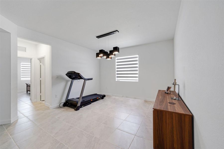 Image 34 of a home in .