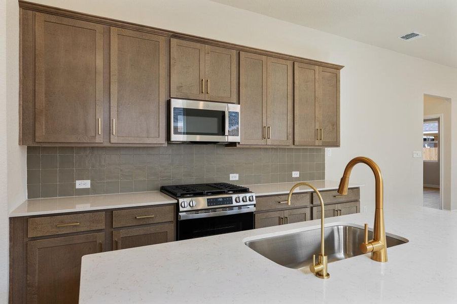 Furnished interior view inside a new home in La Cima, San Marcos (Image 16).