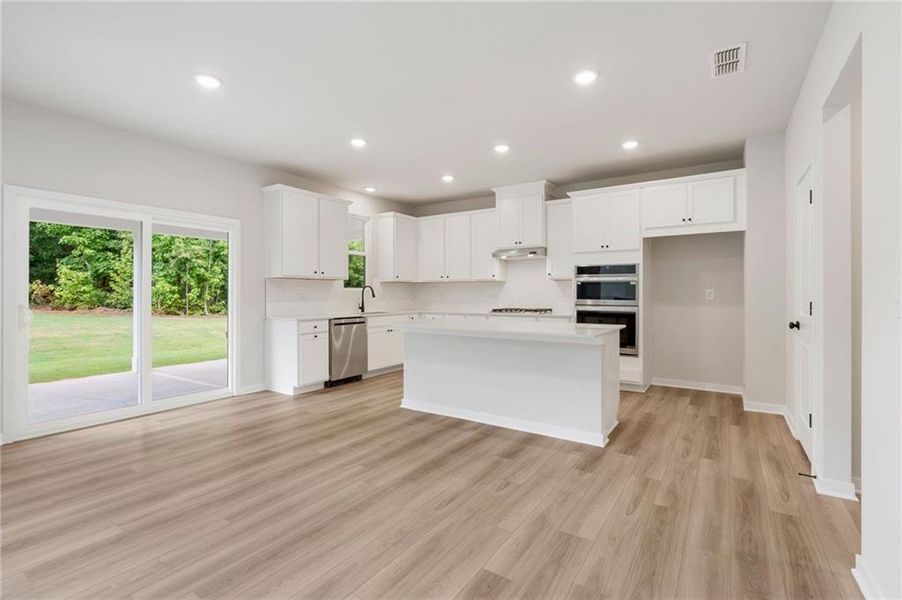 Furnished interior view inside a new home in Windsong Estates, McDonough (Image 12).