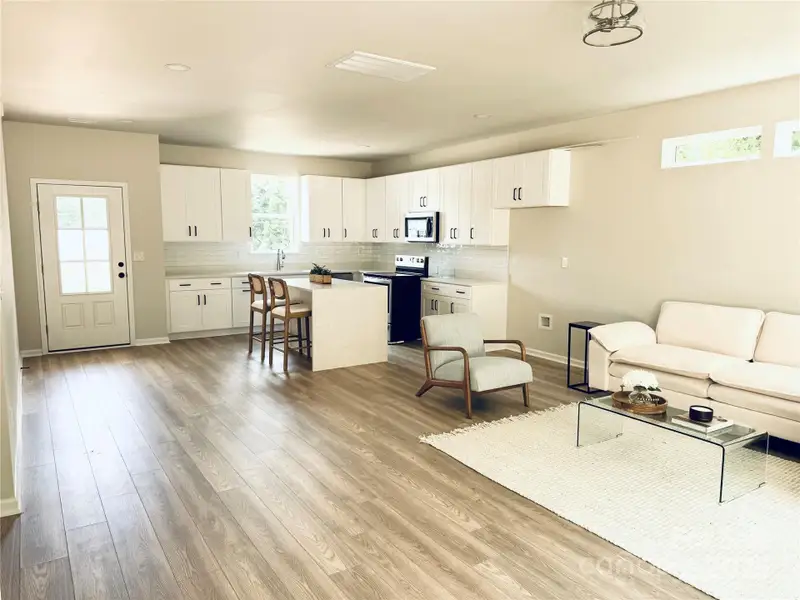 Furnished interior view inside a new home in , Gastonia (Image 13).