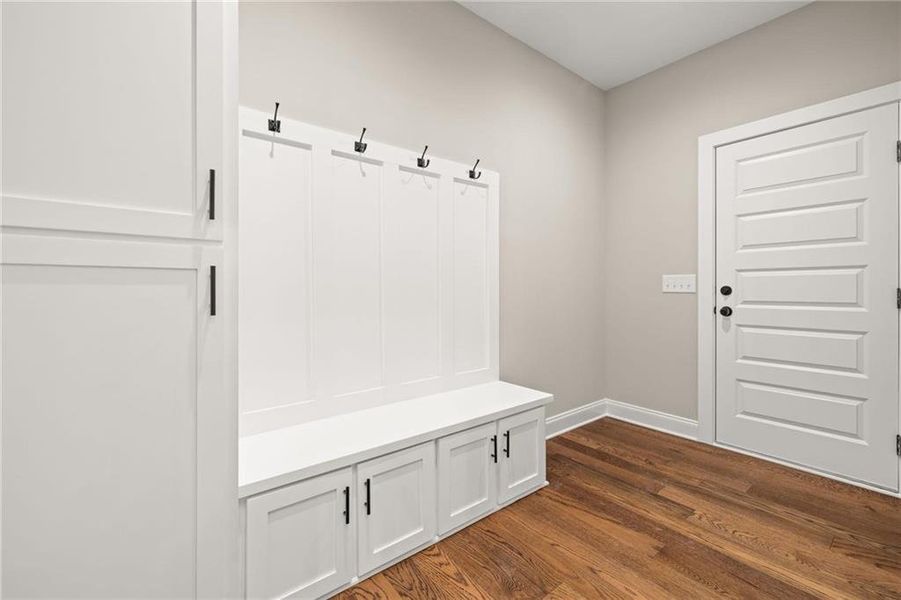 Spacious, unfurnished interior of a new home in , Jefferson (Image 42).