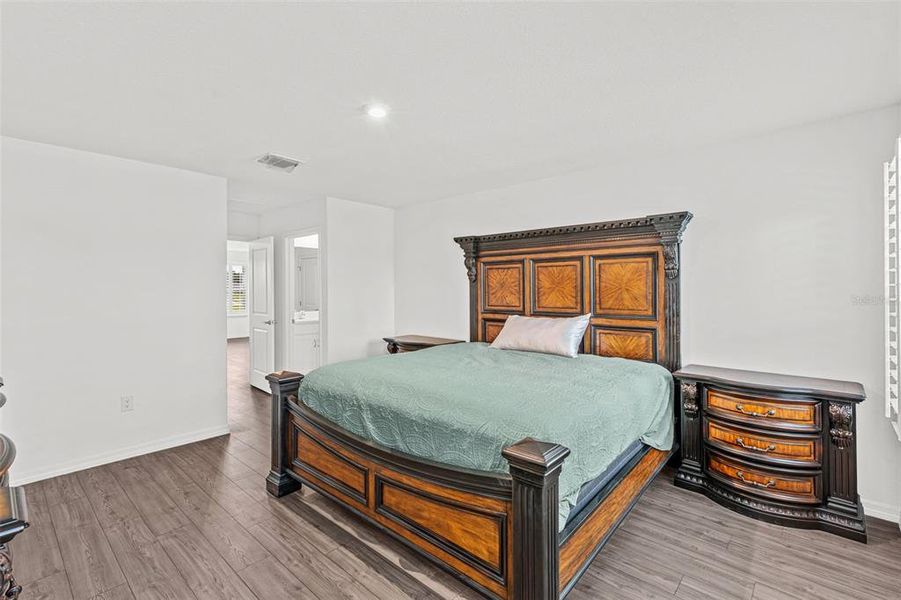 Furnished interior view inside a new home in , Deland (Image 15).