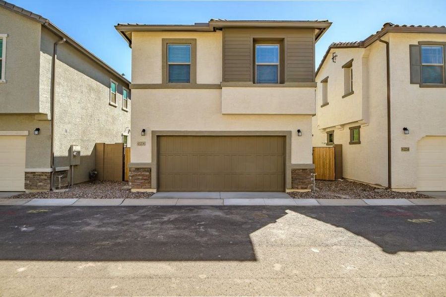 Exterior details and patio area of a home in Ironwood Villages at North Creek, Queen Creek (Image 4).