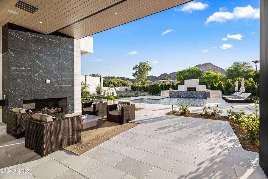 untitled (55 of 62) untitled (55 of 62)