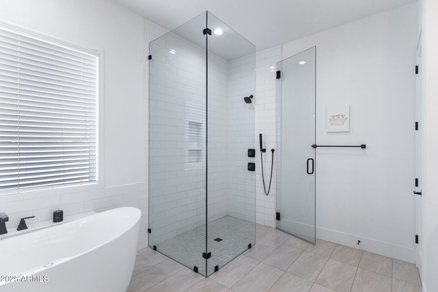 Owner's Suite Bathroom Owner's Suite Bathroom