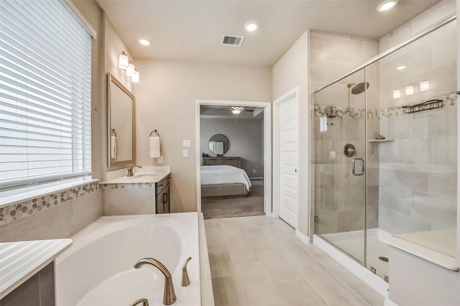 Furnished interior view inside a new home in , Houston (Image 7).